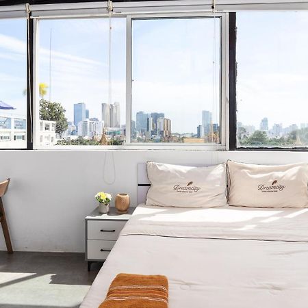 Sky Hotel Central Phnom Penh - Rooms & Apartments Bagian luar foto