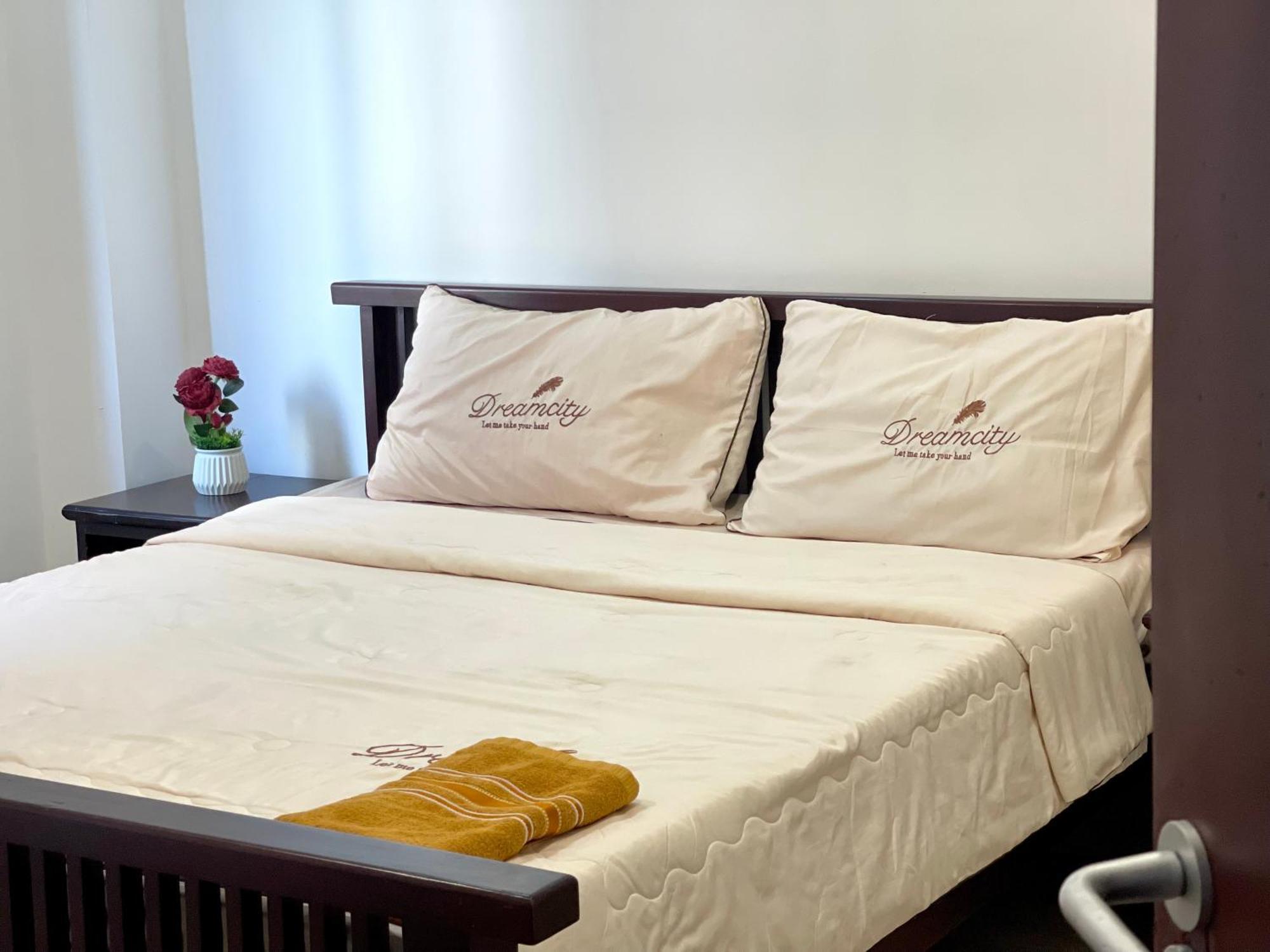 Sky Hotel Central Phnom Penh - Rooms & Apartments Bagian luar foto
